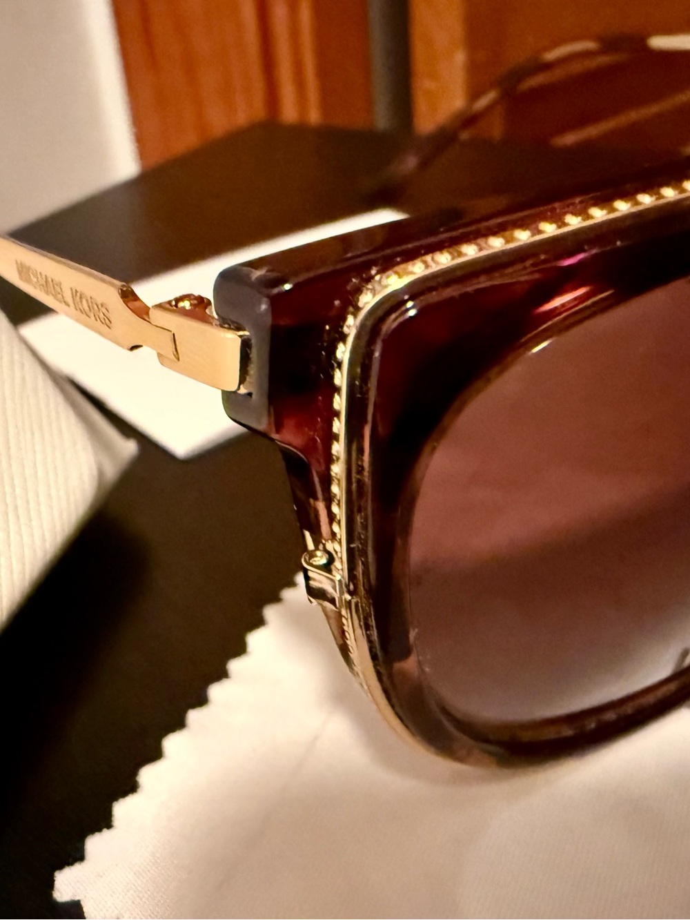 Michael Kors Bal Harbour Tortoise Shell Gold Trim Sunglasses Mk2089U - Picture 9 of 12